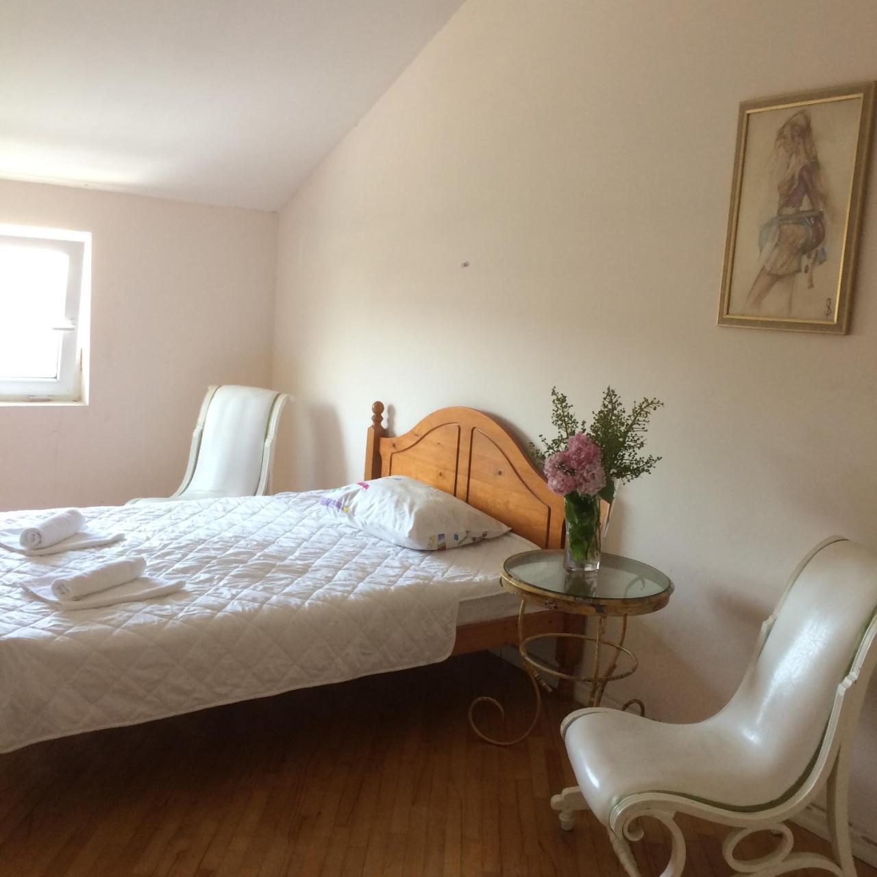 Guest House One Two Three 第比利斯 外观 照片